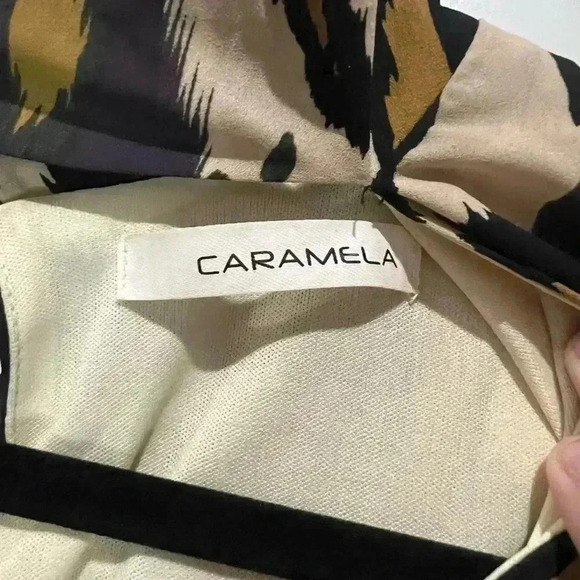 CARAMELA DRESS SIZE LARGE - Picture 3 of 6